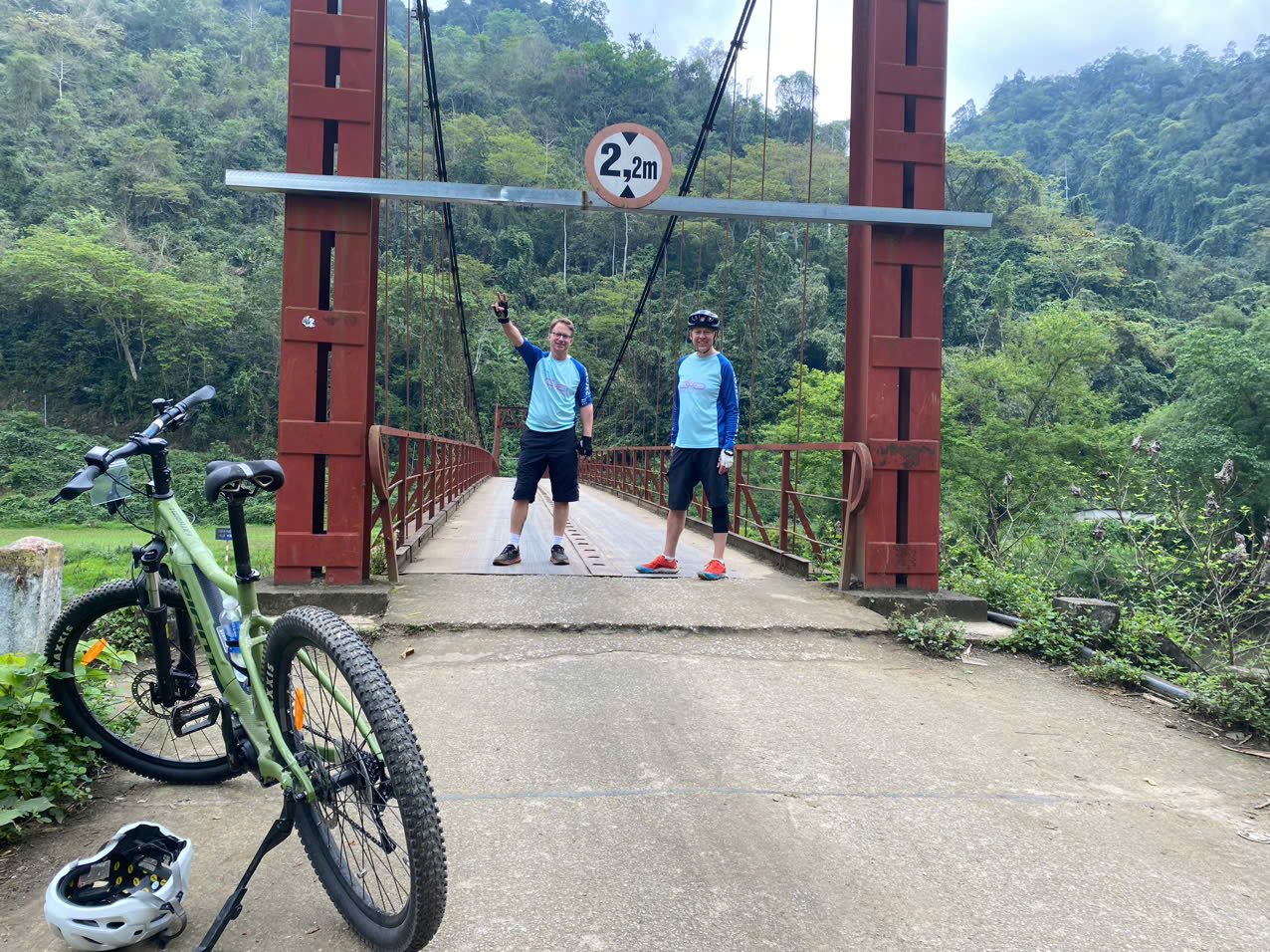 8-Day Northeast Vietnam Bike Adventure